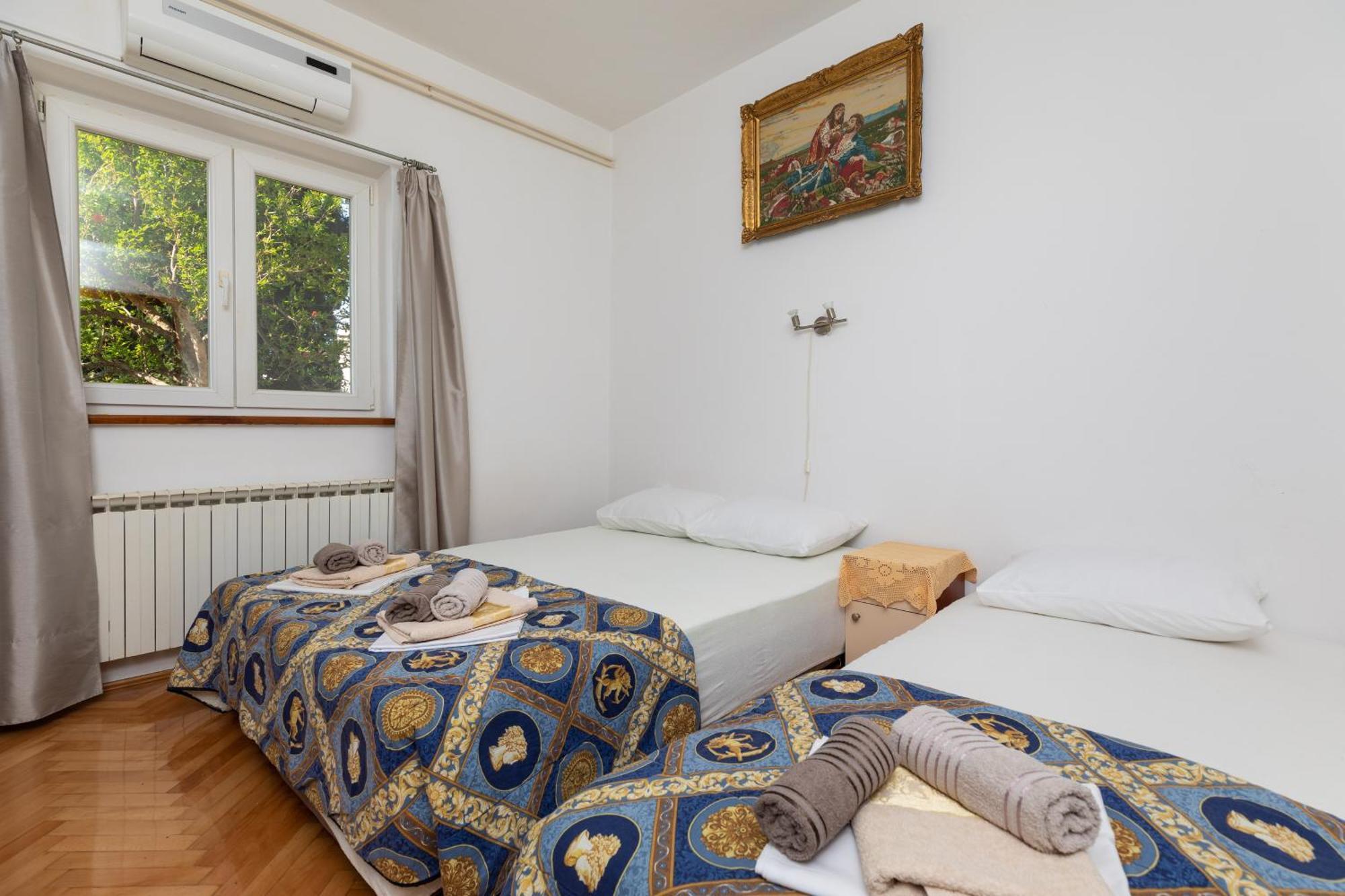 Apartments With A Parking Space Pisak, Omis - 5975 Luaran gambar