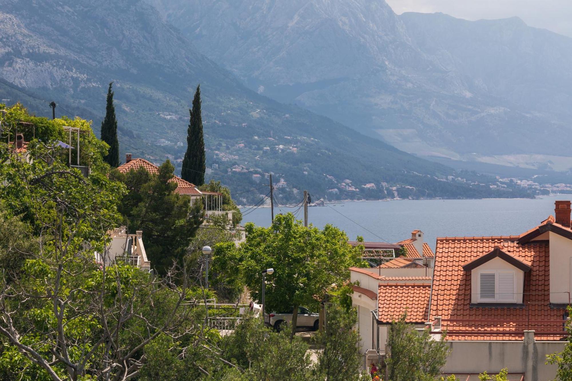 Apartments With A Parking Space Pisak, Omis - 5975 Luaran gambar