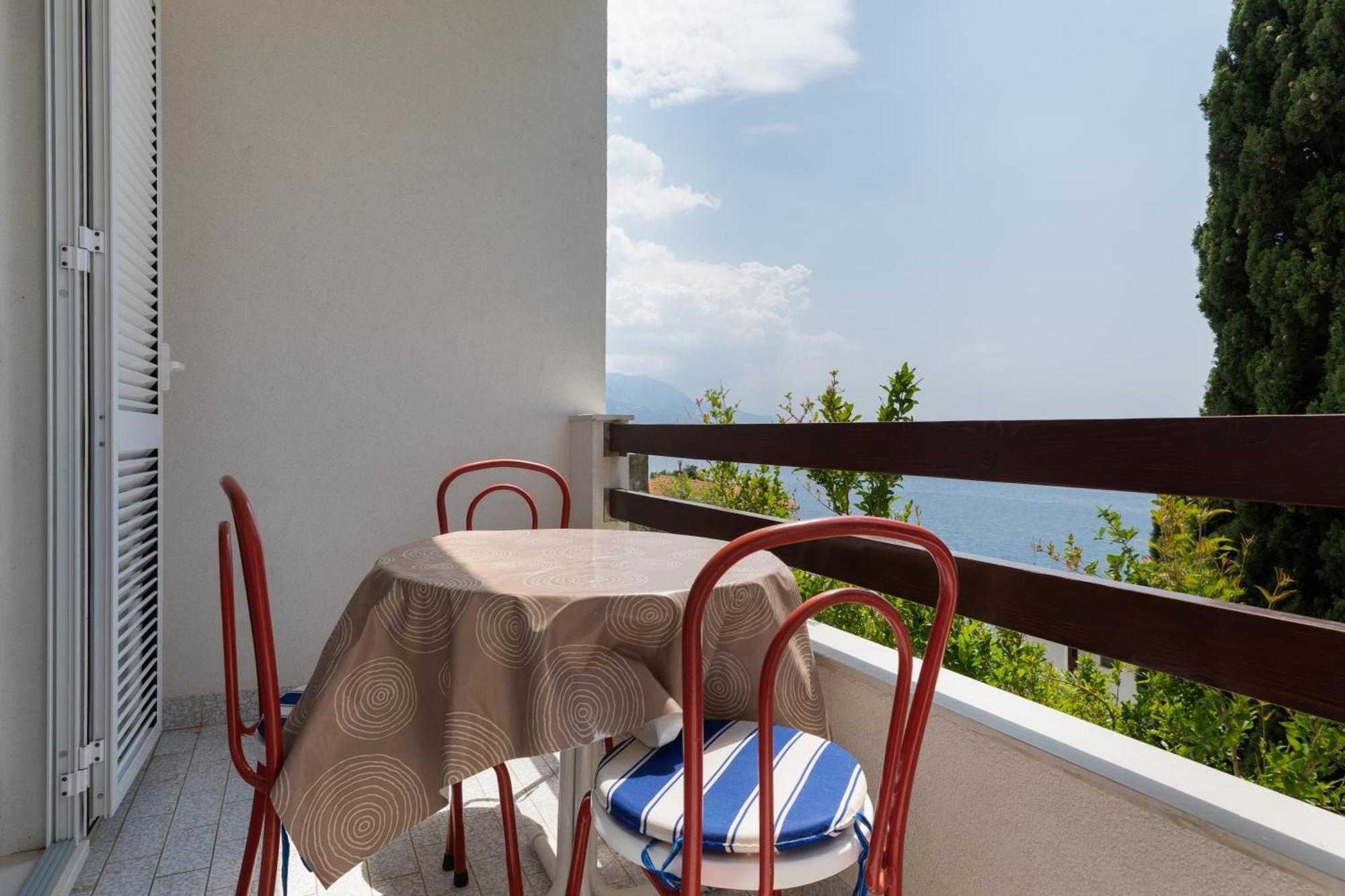 Apartments With A Parking Space Pisak, Omis - 5975 Luaran gambar