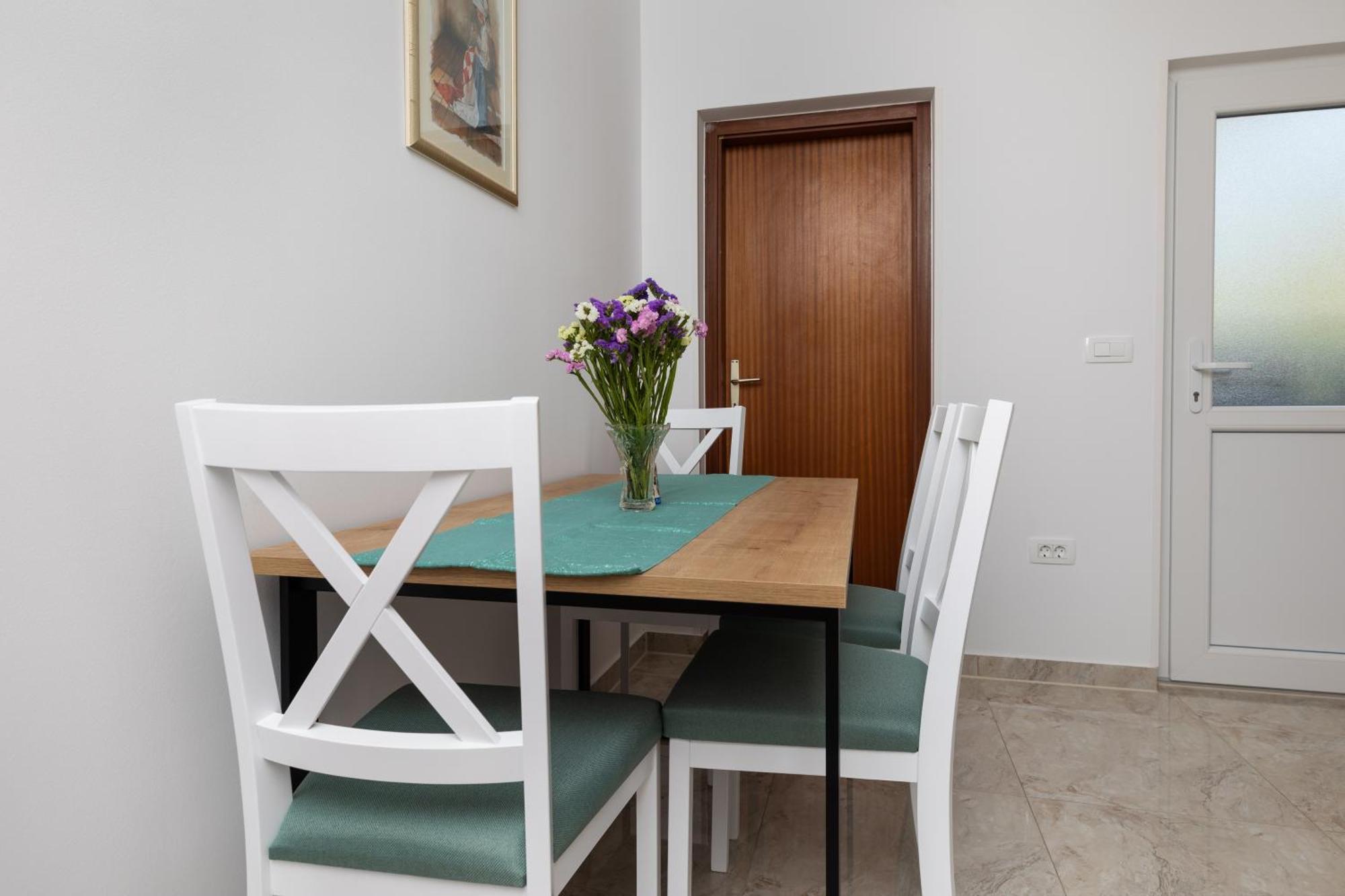 Apartments With A Parking Space Pisak, Omis - 5975 Luaran gambar