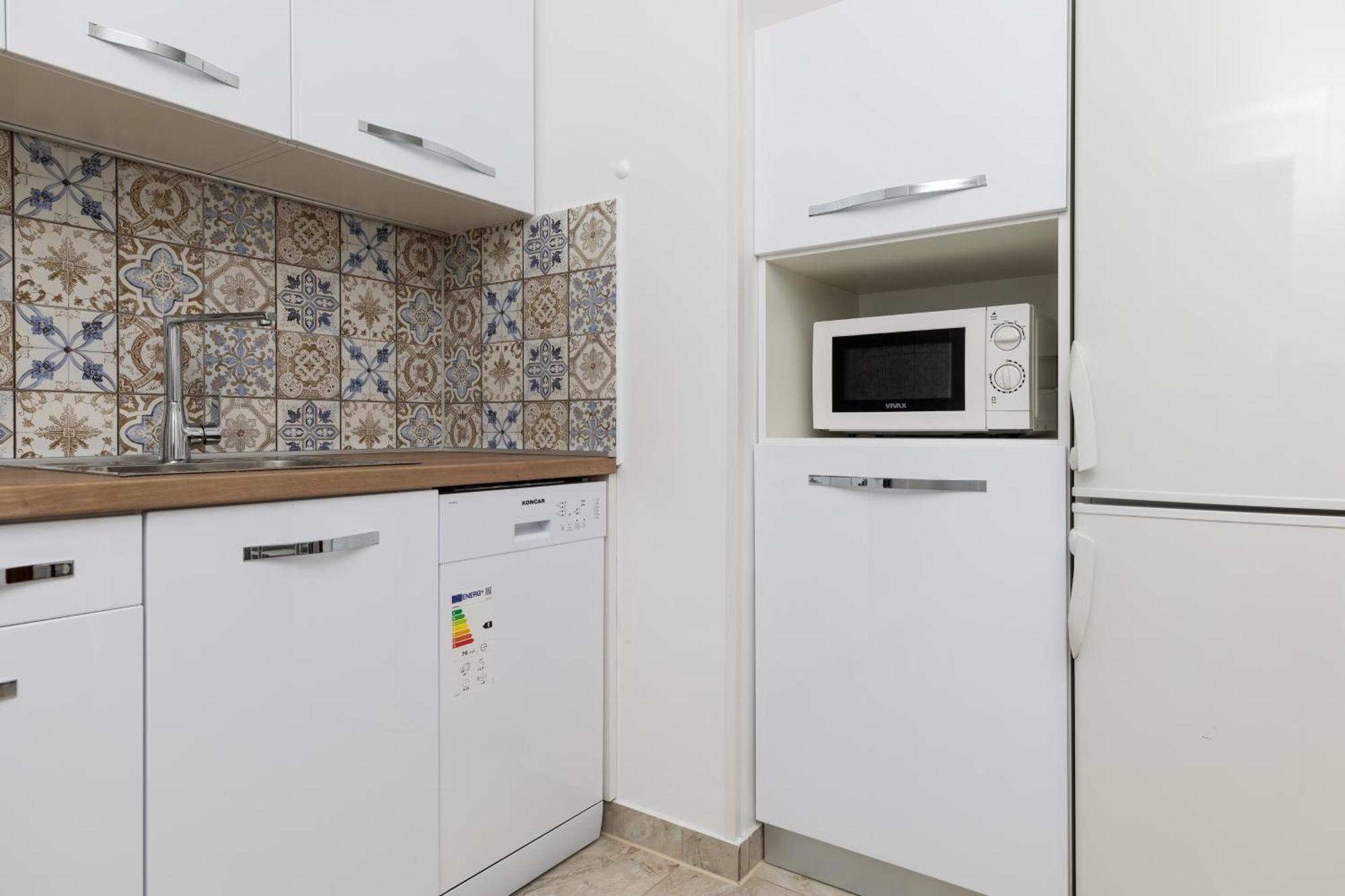 Apartments With A Parking Space Pisak, Omis - 5975 Bilik gambar