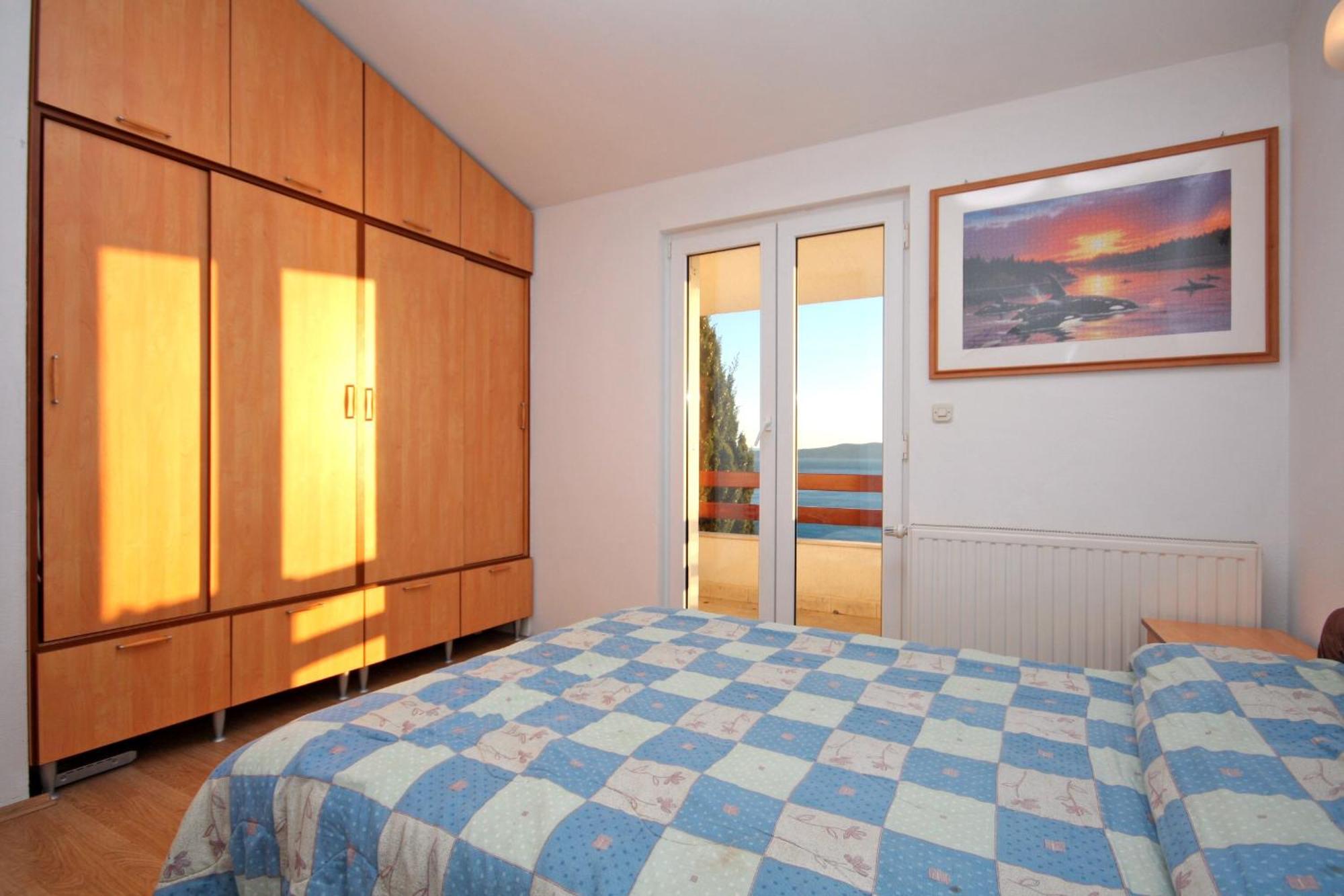 Apartments With A Parking Space Pisak, Omis - 5975 Bilik gambar